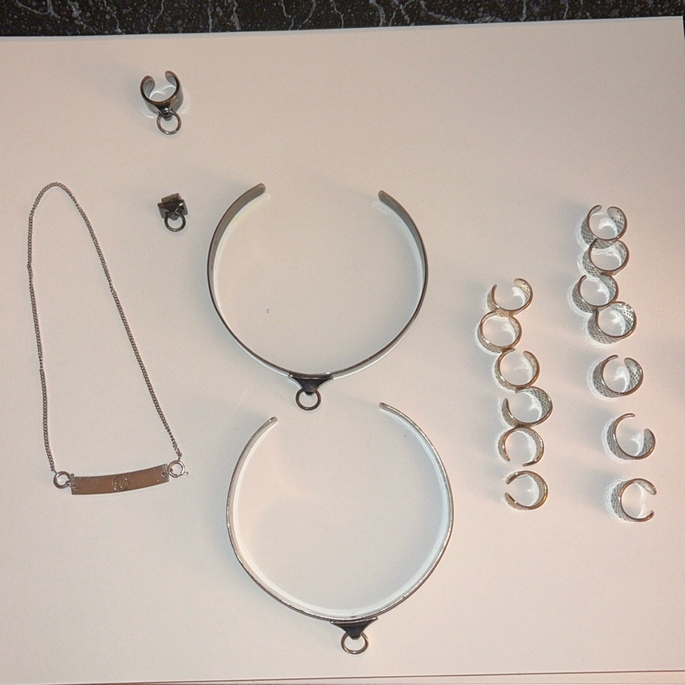 BOND HARDWARE JEWELRY LOT